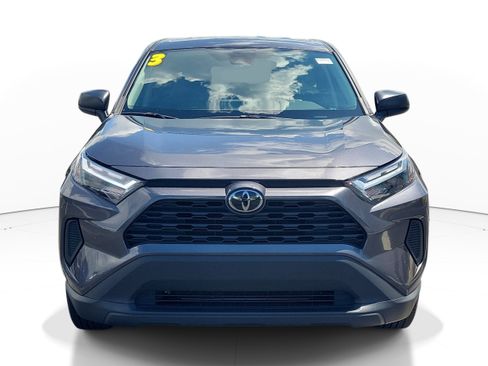 Used 2023 Toyota RAV4 LE FWD image 2