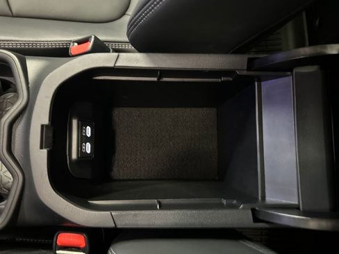 Certified 2025 Toyota RAV4 XLE Premium image 24