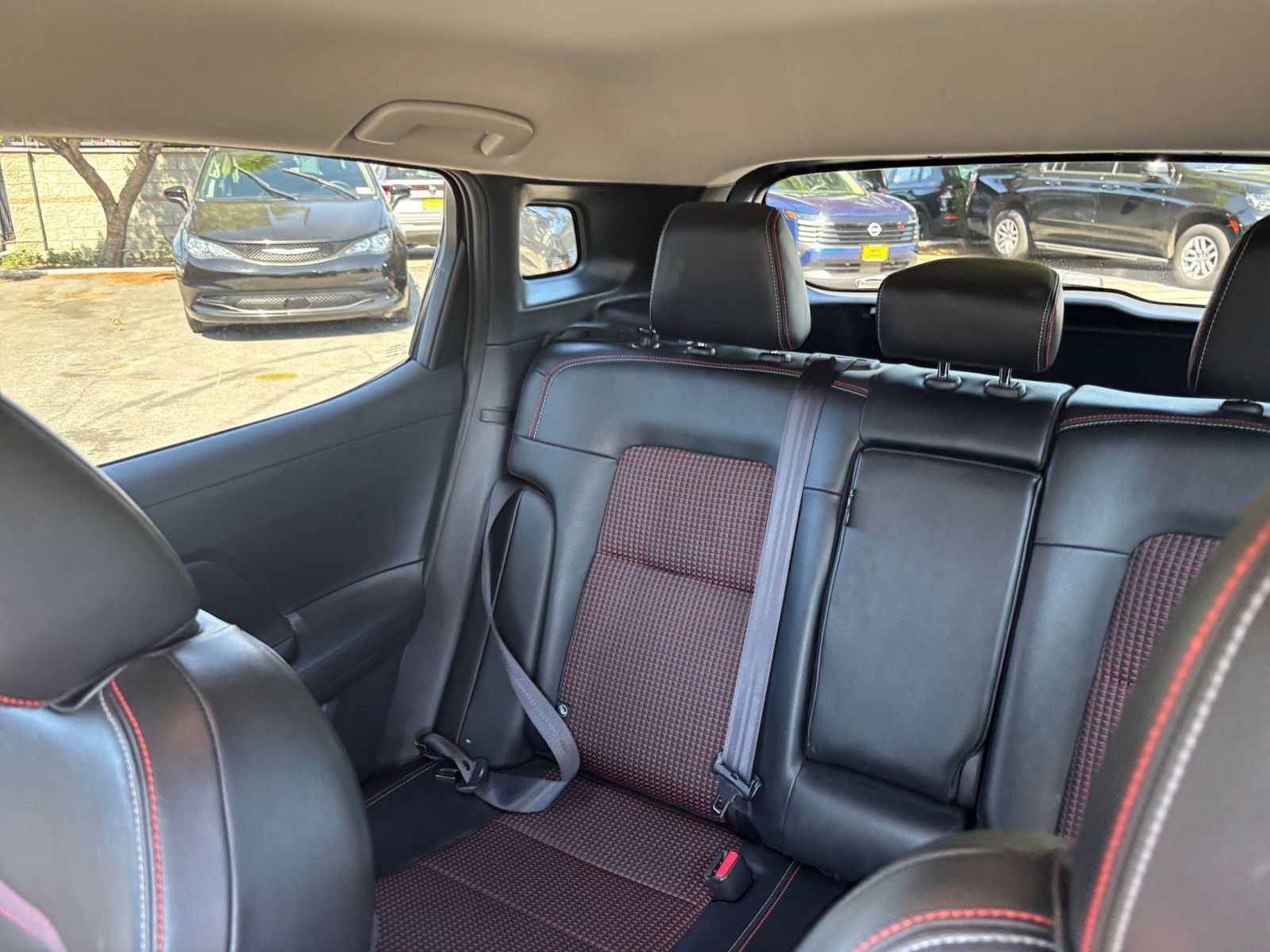 Used 2026 Nissan Kicks SR FWD image 39