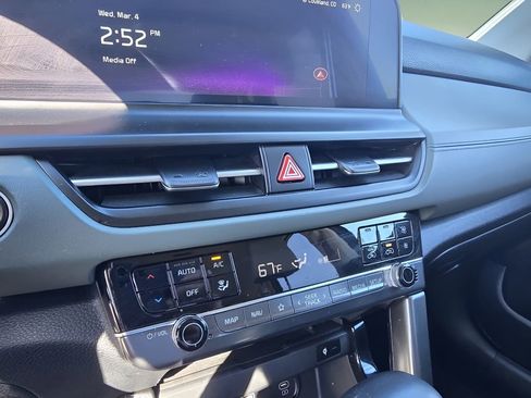 Used 2024 Kia Seltos SX image 22