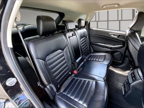 Used 2024 Ford Edge SEL AWD/4WD image 24