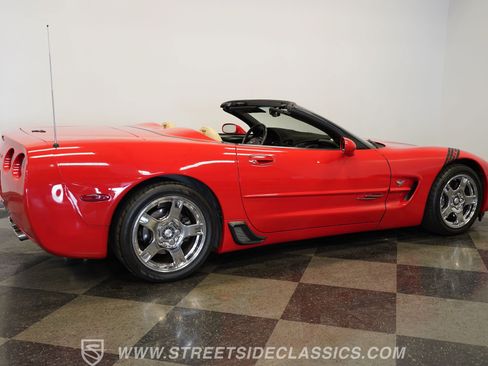 Used 1999 Chevrolet Corvette Convertible w/ Memory Pkg RWD image 14