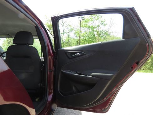 Used 2016 Chevrolet Malibu LS FWD image 15