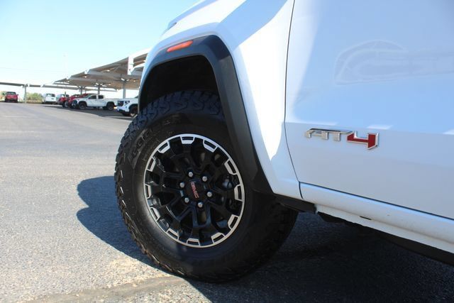 Used 2026 GMC Canyon AT4 w/ Technology Plus Package AWD/4WD image 11
