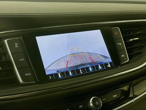 Used 2021 Buick Enclave Avenir w/ Avenir Technology Package AWD/4WD image 17