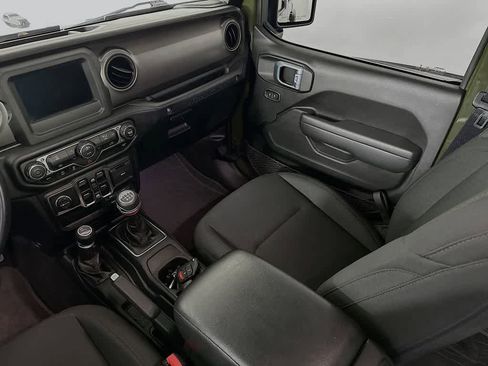 Used 2022 Jeep Wrangler Unlimited Sport AWD/4WD image 11