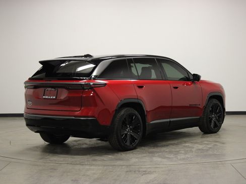 Used 2024 Jeep Wagoneer Launch Edition image 8