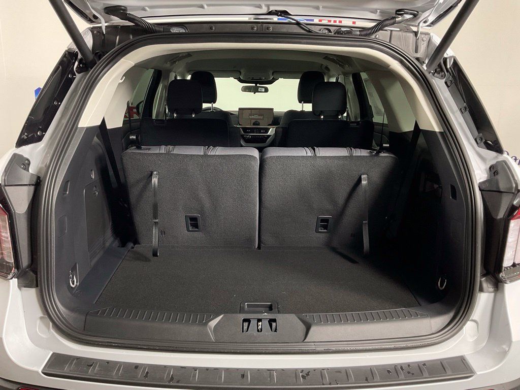 New 2026 Ford Explorer Active RWD image 11