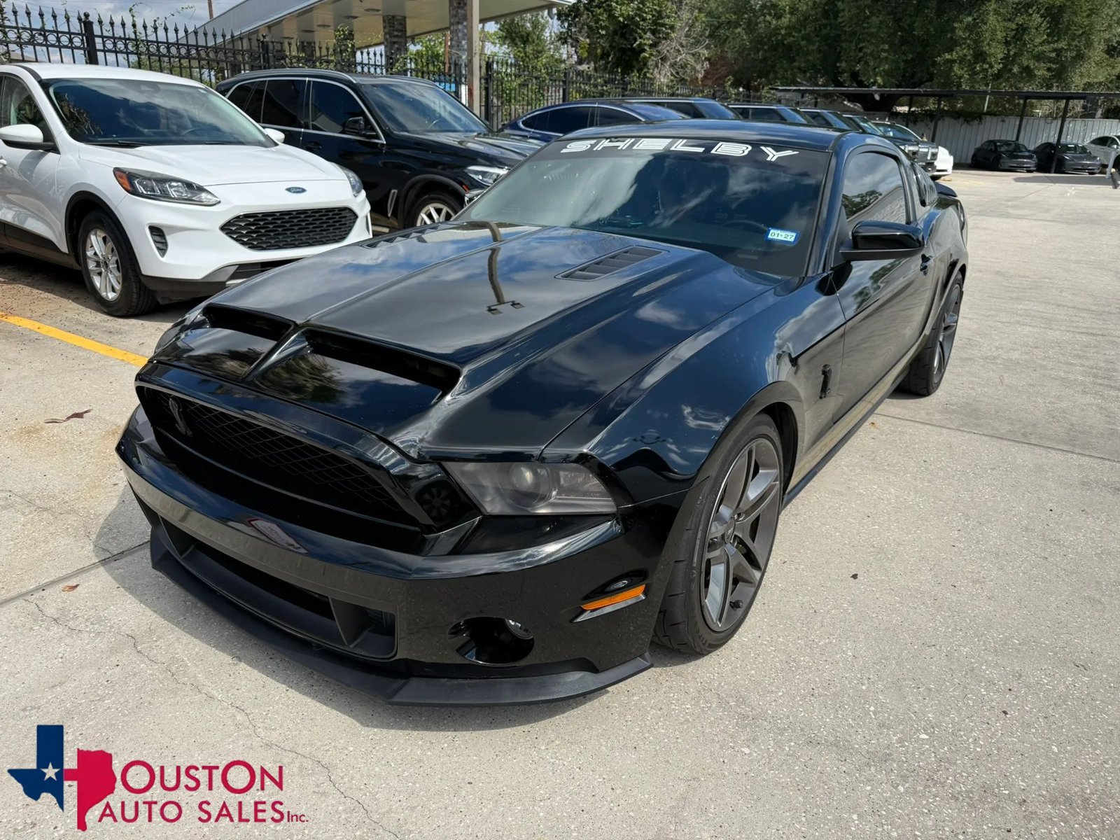 Used 2012 Ford Mustang Shelby GT500 RWD image 1