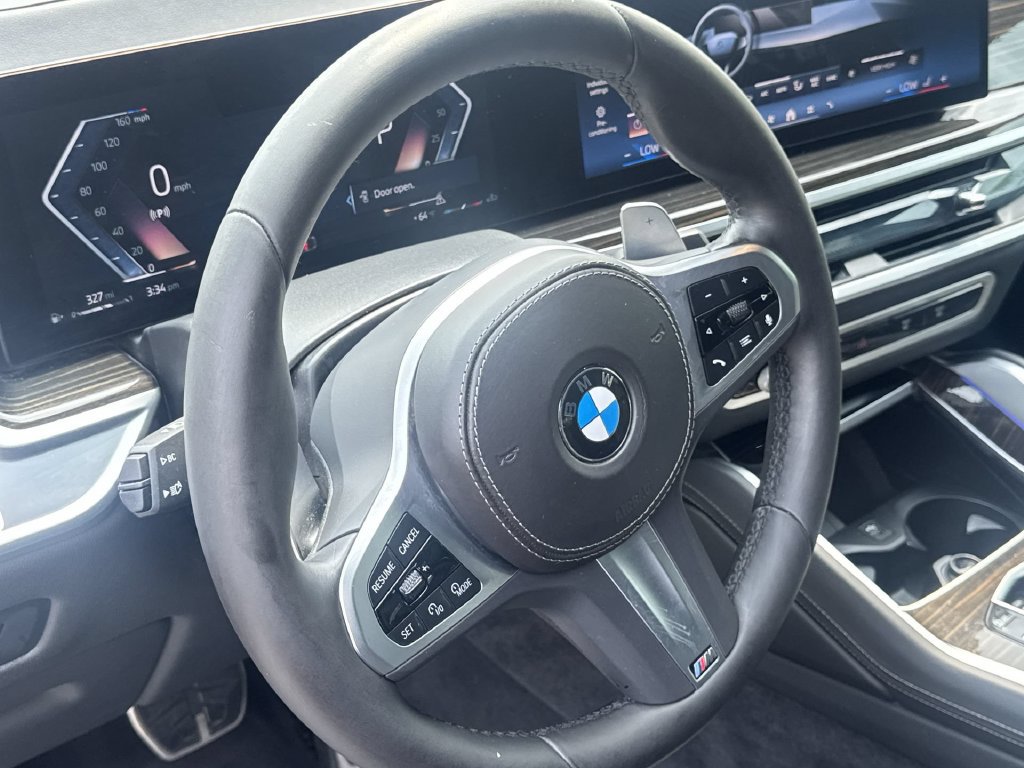 Certified 2025 BMW X6 xDrive40i AWD/4WD image 11