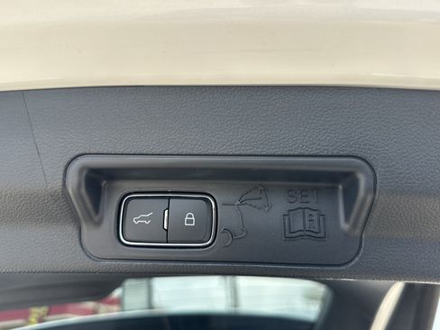Used 2025 Ford Explorer ST AWD/4WD image 24