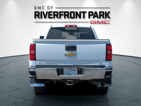 Used 2018 Chevrolet Silverado 2500 LTZ w/ Duramax Plus Package AWD/4WD image 4