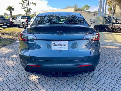 Used 2020 Tesla Model Y Long Range image 5
