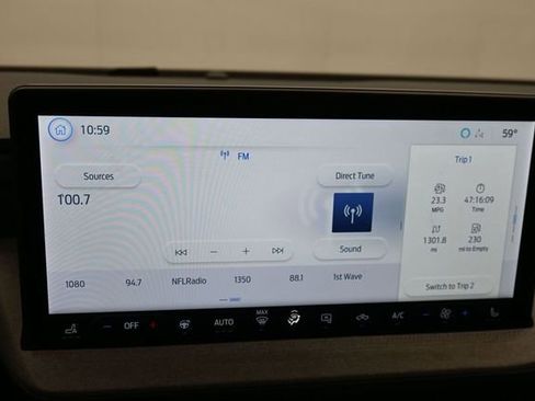 Certified 2025 Ford Maverick XLT w/ XLT Luxury Package AWD/4WD image 19