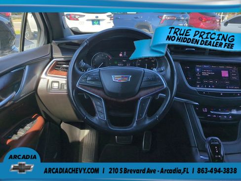 Certified 2020 Cadillac XT5 Sportv w/ LPO, Floor Liner Package AWD/4WD image 15