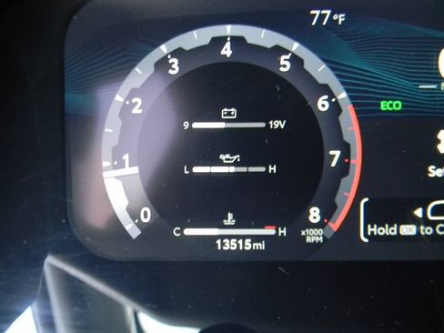 Used 2025 Toyota Tacoma TRD Sport AWD/4WD image 11