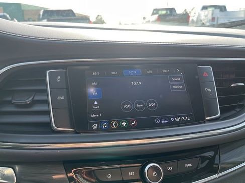 Used 2021 Buick Enclave Essence AWD/4WD image 44