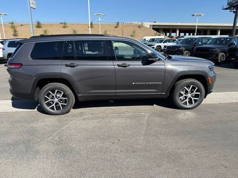New 2025 Jeep Grand Cherokee L Limited w/ Trailer Tow Package image 7