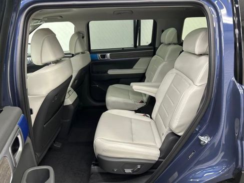 New 2026 Hyundai Santa Fe Limited image 24