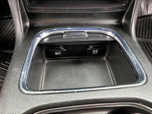 Used 2018 Dodge Grand Caravan GT image 24