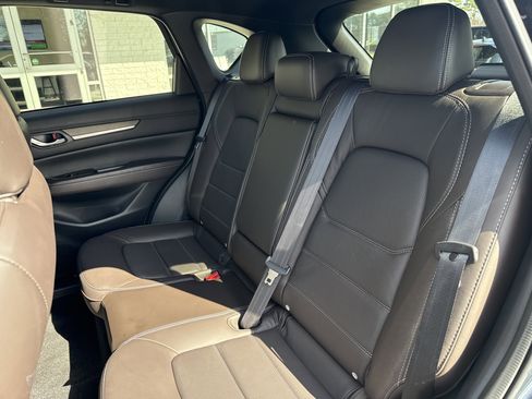 Used 2025 MAZDA CX-5 Signature image 12