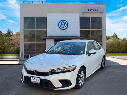 Used 2023 Honda Civic LX image 4