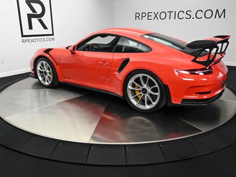 Used 2016 Porsche 911 GT3 RS RWD image 6