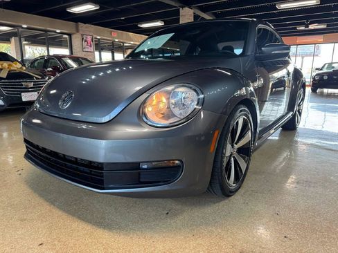 Used 2012 Volkswagen Beetle 2.5 FWD image 3