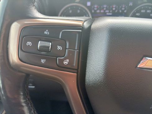 Used 2022 Chevrolet Silverado 3500 High Country image 15