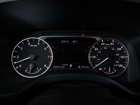 Used 2025 Nissan Rogue SV FWD image 37