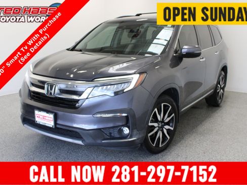Used 2022 Honda Pilot Touring image 1