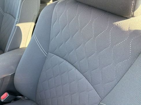 Used 2024 Toyota Corolla LE image 18