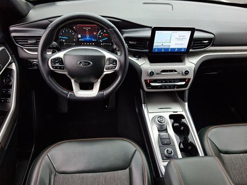 Used 2023 Ford Explorer Timberline image 12