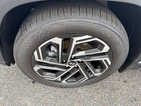 New 2026 Hyundai Tucson Limited FWD image 20