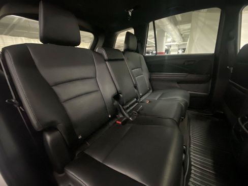 Used 2023 Honda Passport EX-L image 28