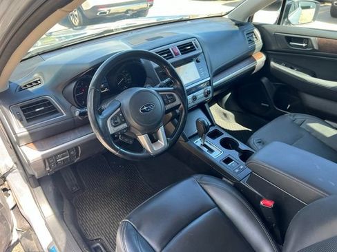 Used 2016 Subaru Outback 2.5i Limited AWD/4WD image 17