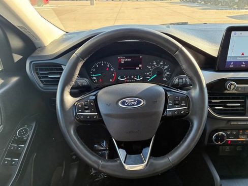 Used 2022 Ford Escape SE w/ Convenience Package image 19
