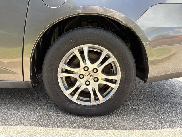 Used 2011 Honda Odyssey EX-L image 29