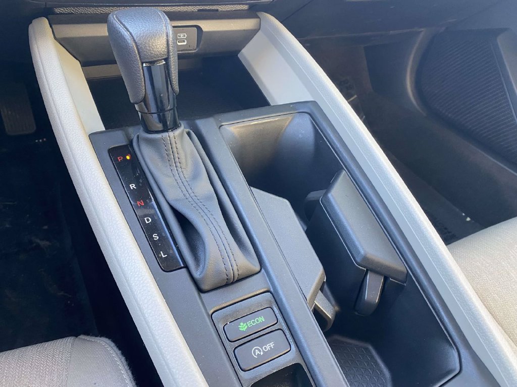 Certified 2025 Honda Accord SE image 28