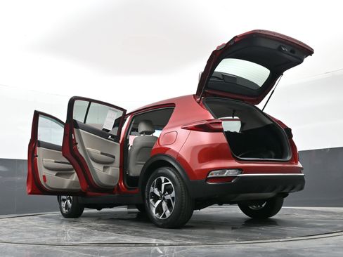 Used 2022 Kia Sportage LX image 51