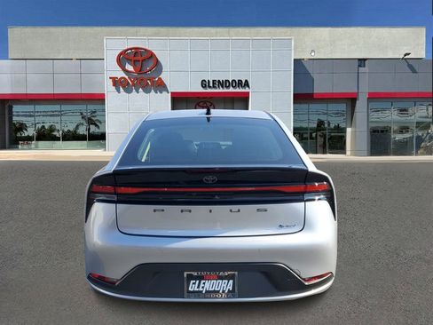 New 2026 Toyota Prius LE image 4