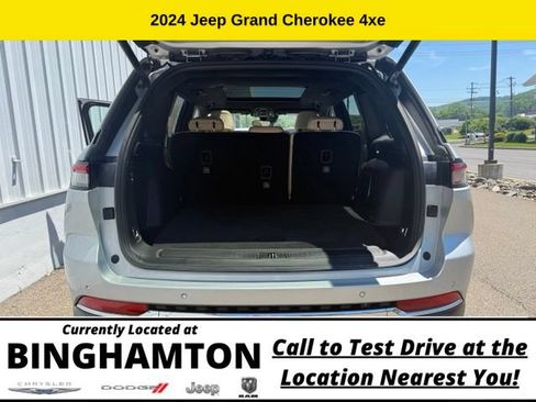 Used 2024 Jeep Grand Cherokee Limited 4xe AWD/4WD image 21