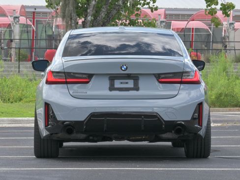 Used 2024 BMW 330i Sedan w/ M Sport Package RWD image 33