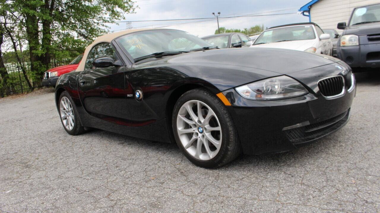 Used 2006 BMW Z4 3.0i RWD image 9