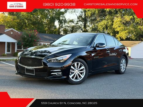 Used 2015 INFINITI Q50 Premium w/ Navigation Package RWD image 1