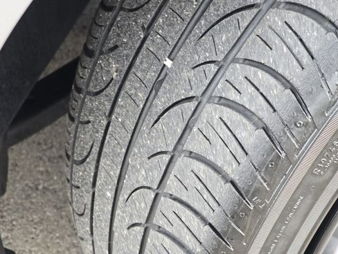 Used 2021 Ford Mustang GT Premium image 15