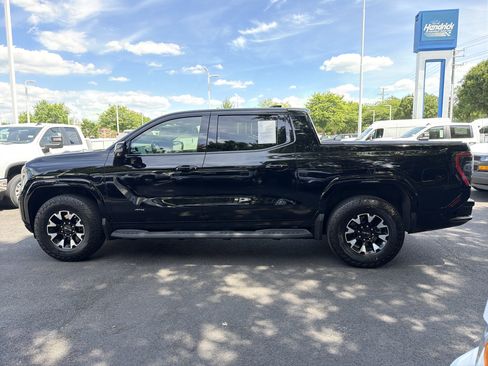 Used 2026 GMC Sierra EV AT4 w/ AT4 Premium Package AWD/4WD image 7