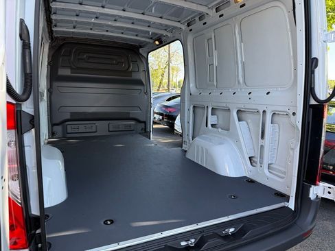 New 2026 Mercedes-Benz Sprinter 2500 image 16