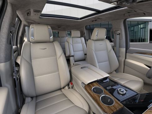New 2026 Cadillac Escalade ESV Platinum Sport AWD/4WD image 16