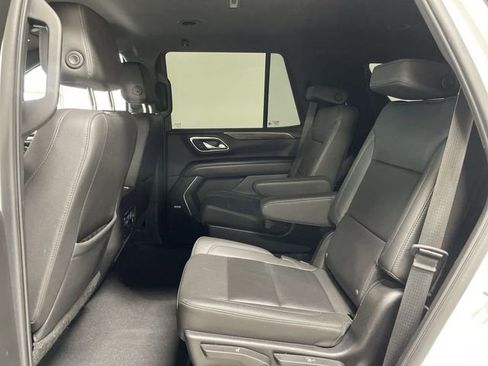 Used 2022 Chevrolet Tahoe LT w/ Luxury Package AWD/4WD image 23